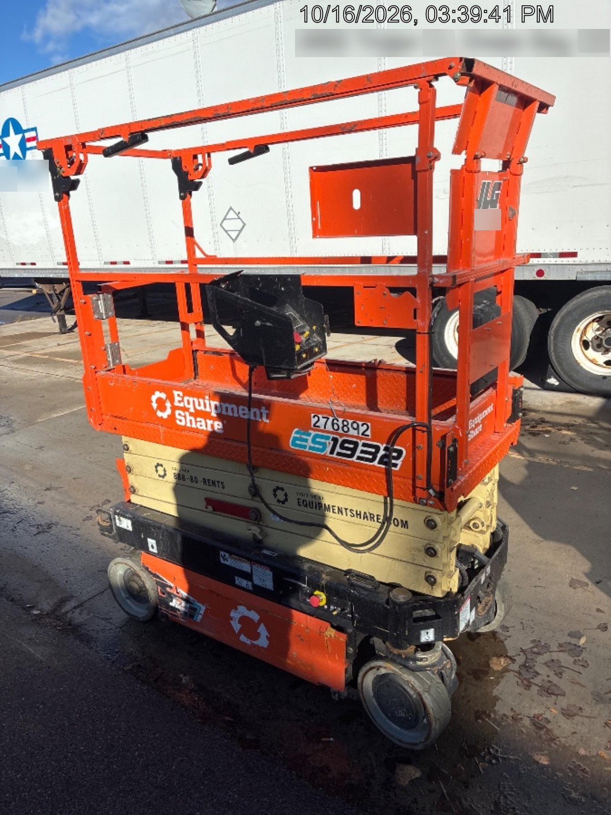 2022 JLG ES1932