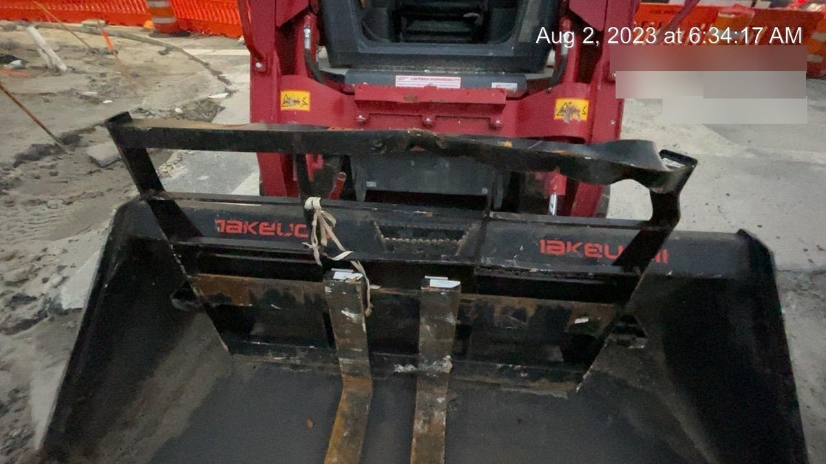2022 ARROW MATERIAL HANDLING 48" Pallet Forks - Arrow