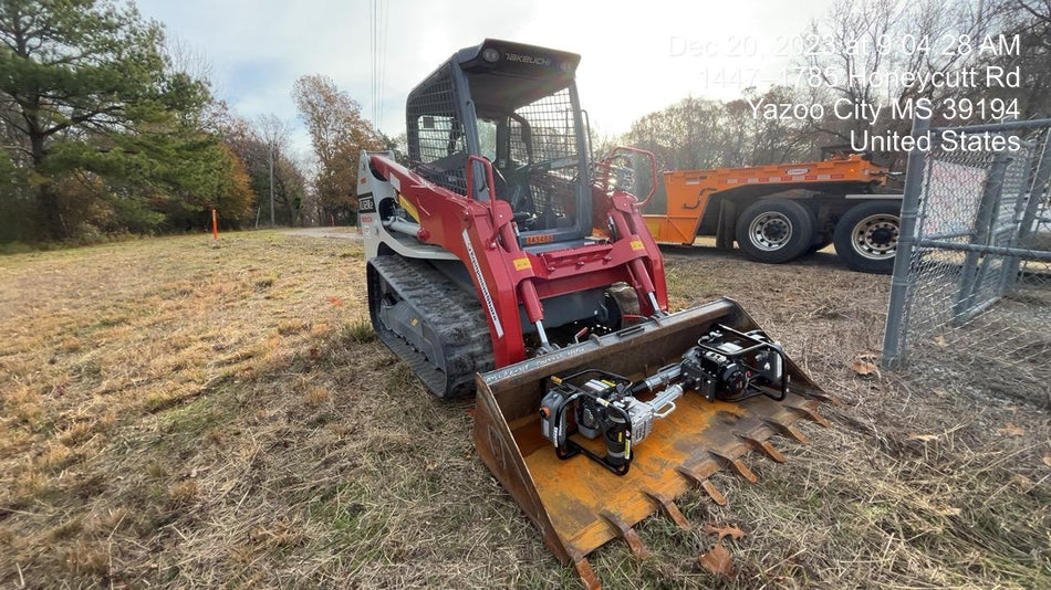 2023 TAKEUCHI TL12R2-R