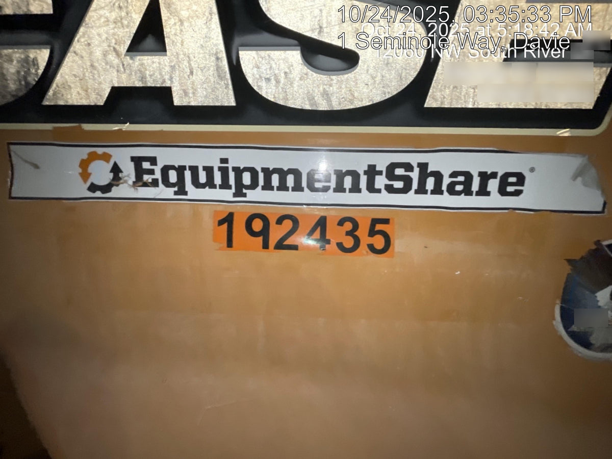 2015 CASE 721F