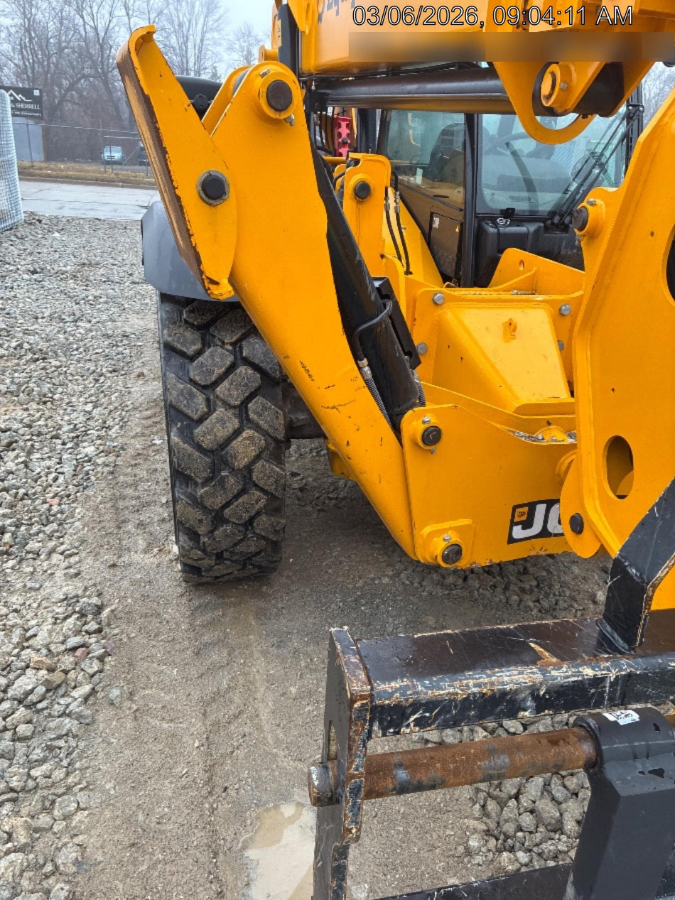 2025 JCB 510-56