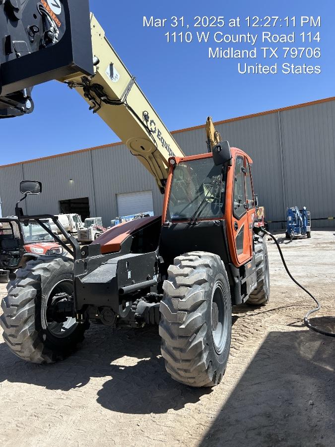 2025 JLG 1732