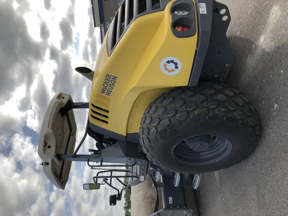 2019 WACKER NEUSON RC110P