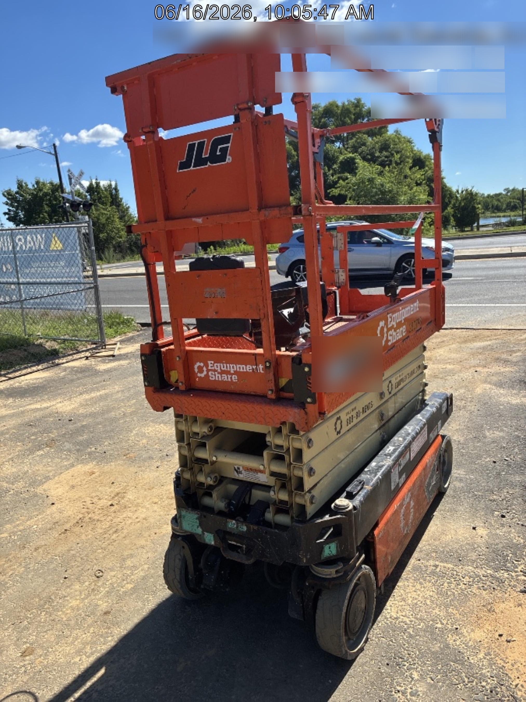 2022 JLG ES1932