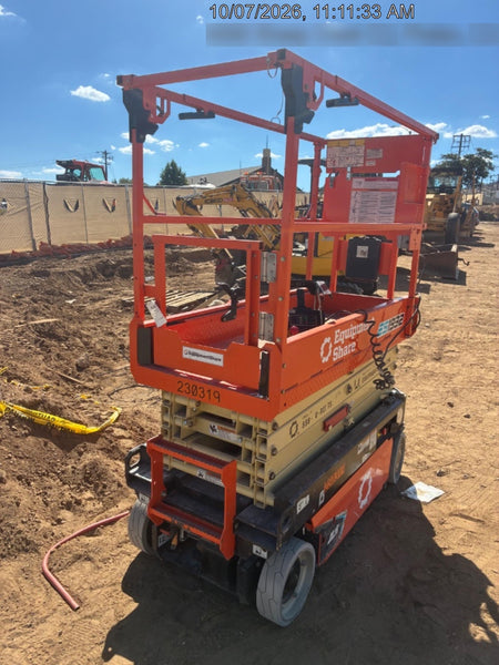 2022 JLG ES1932