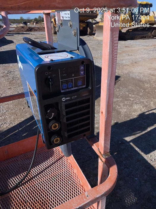 2025 MILLER ELECTRIC CST-282