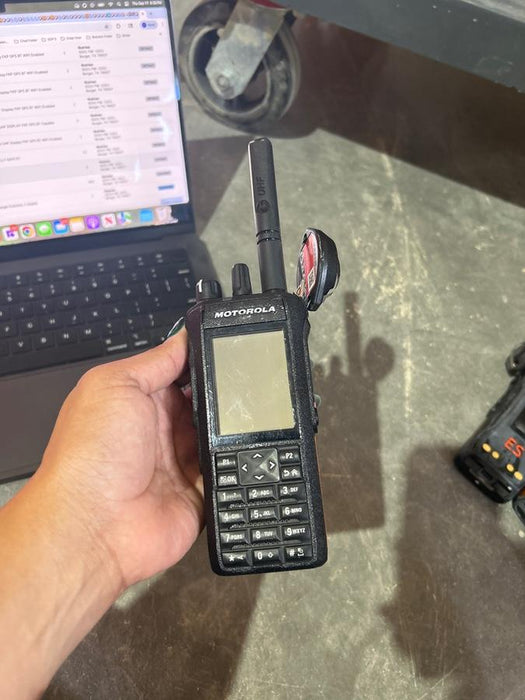 2023 MOTOROLA R7 DISPLAY