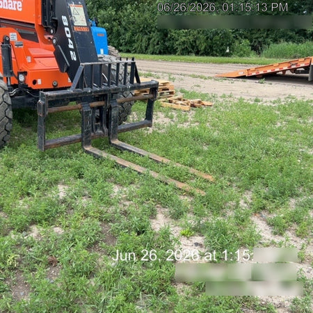 2023 SKYTRAK 8042