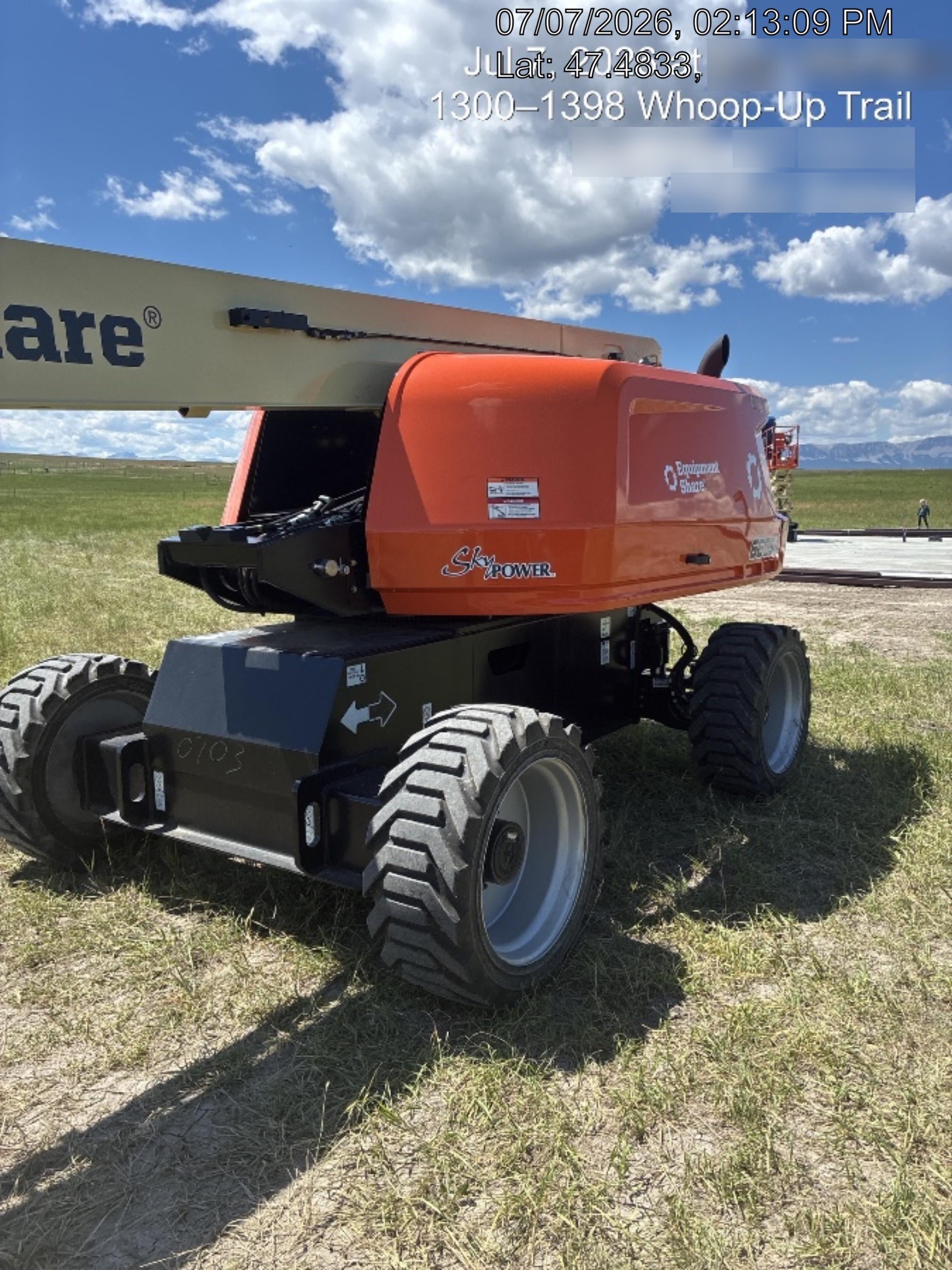 2025 JLG 660SJ
