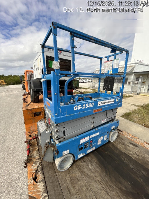 2020 Genie GS-1930 Solid Non Marking Tires, Beacon, Folding rails with half height swing gate