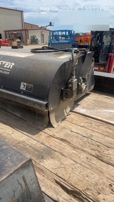 2019 PALADIN Sweepster SB72