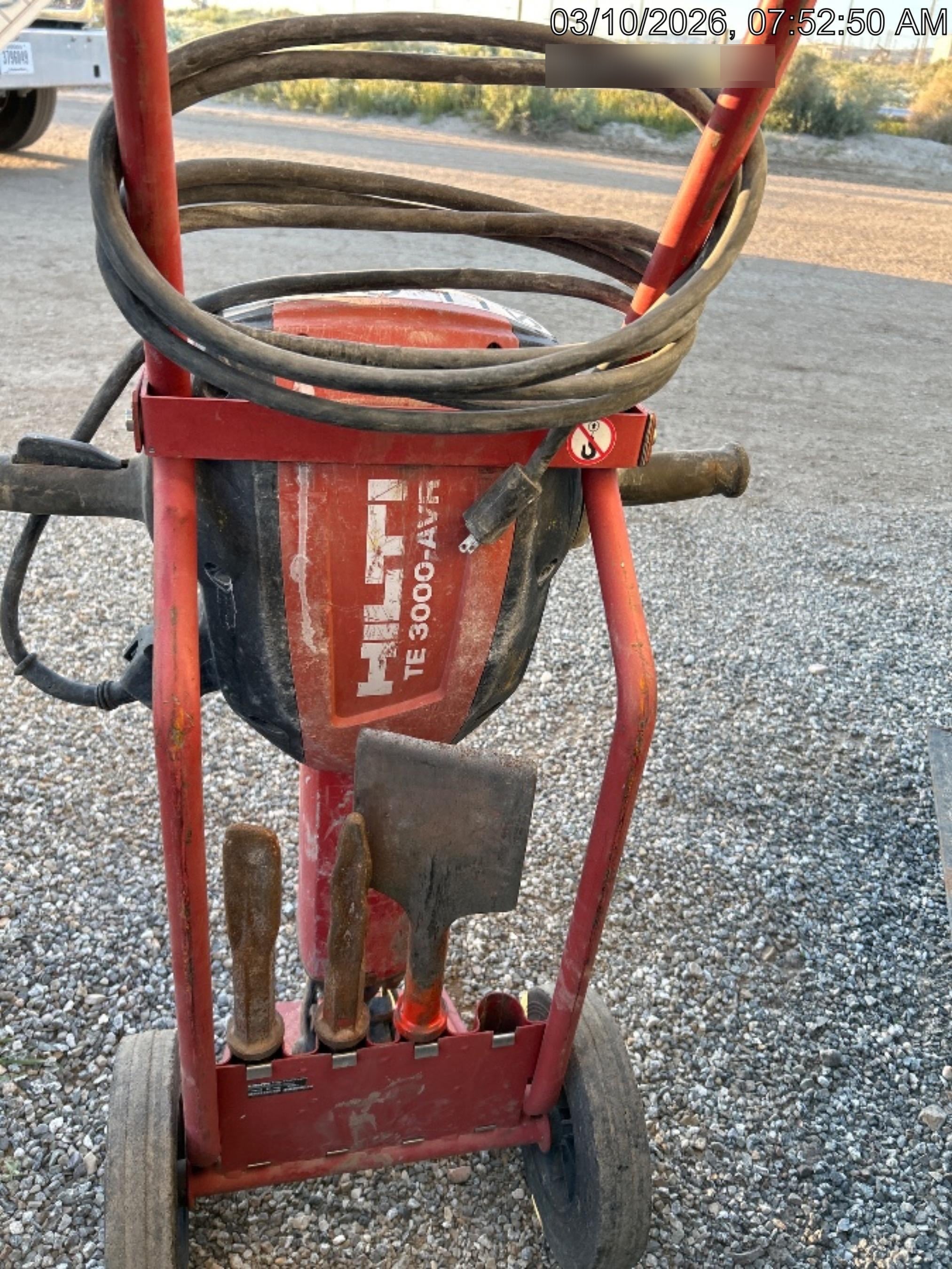 2020 HILTI TE 3000-AVR