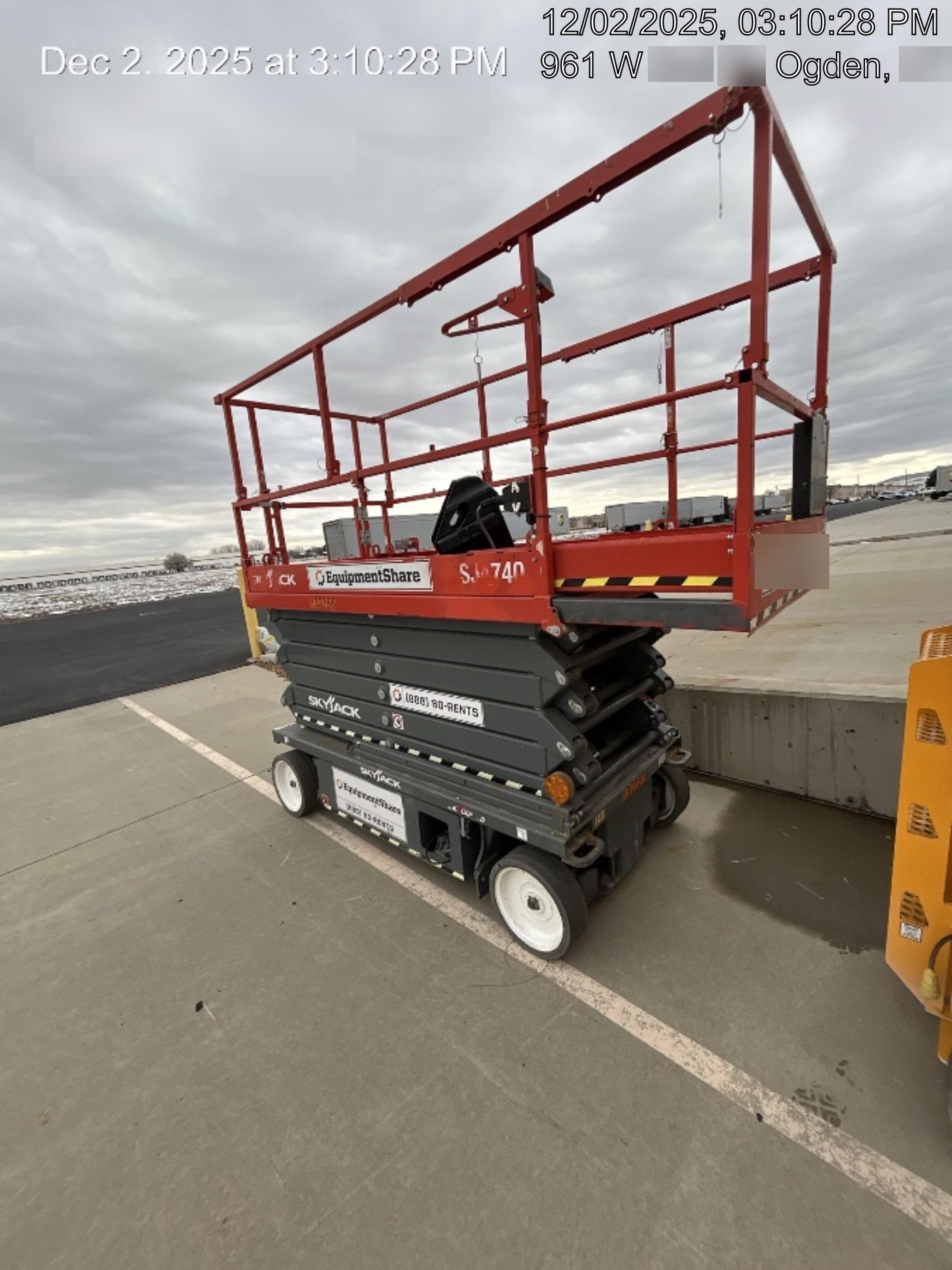 2021 SKYJACK SJ4740