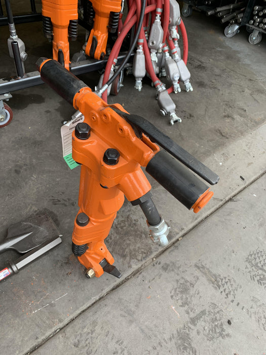 2020 MICHIGAN PNEUMATIC MP-TPB60-114