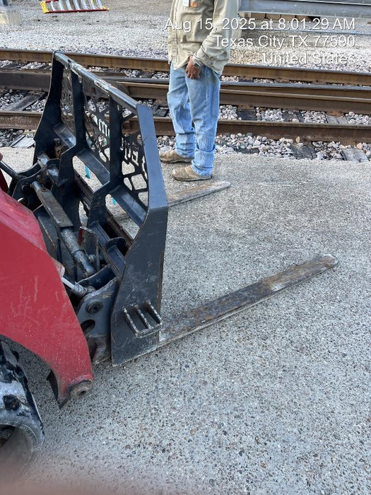 2022 PALADIN 48" Pallet Forks - Paladin