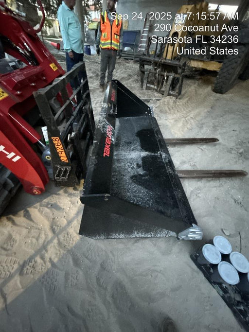 2025 TAKEUCHI 80" Smooth Bucket - Takeuchi