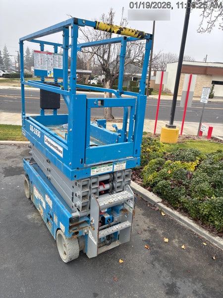 2020 Genie GS-1930 Solid Non Marking Tires, Beacon, Folding rails with half height swing gate, 800W Inverter