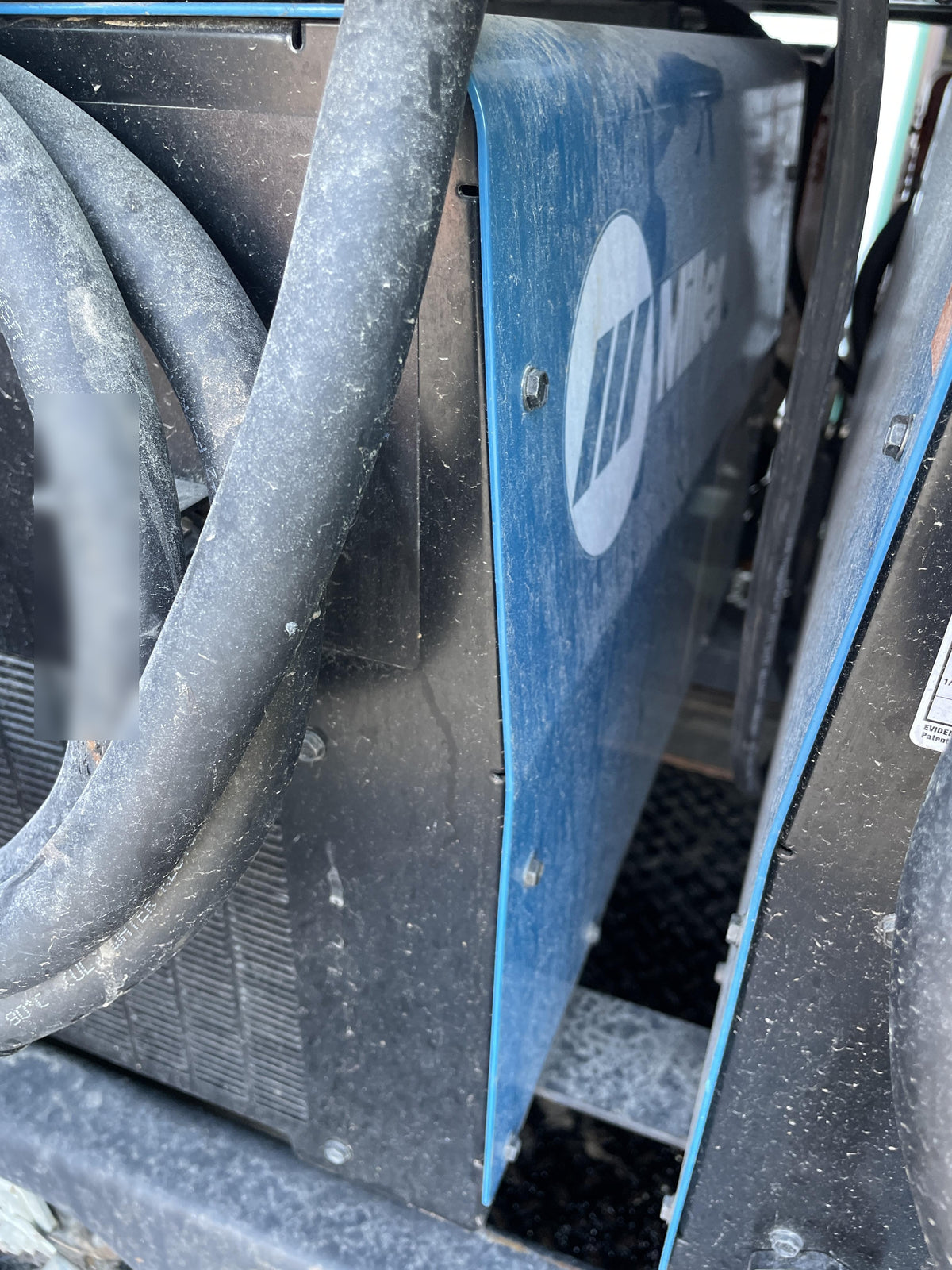 2021 MILLER ELECTRIC XMT 350