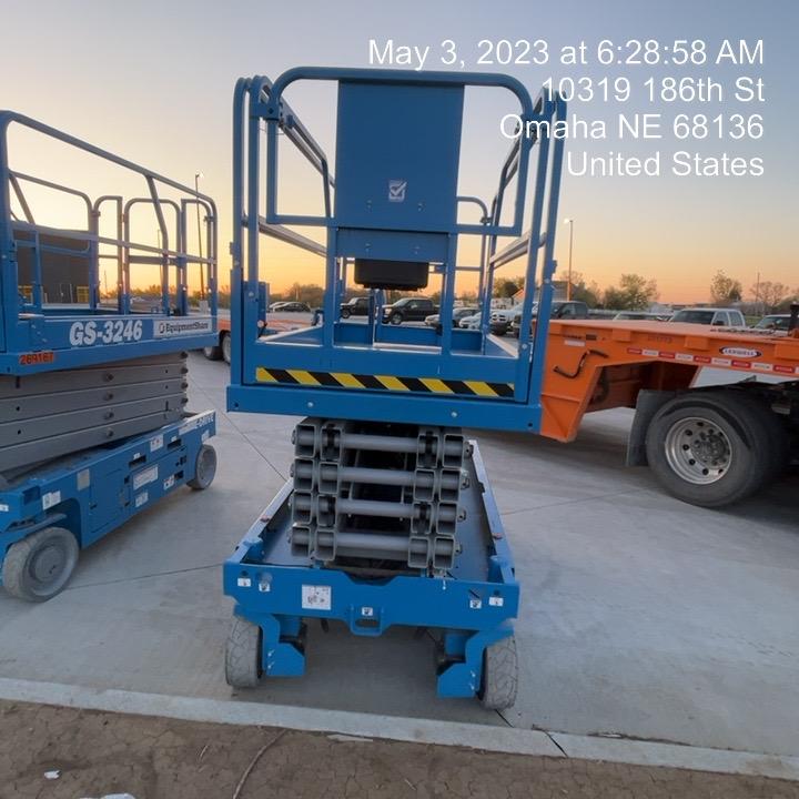2022 GENIE GS-3246