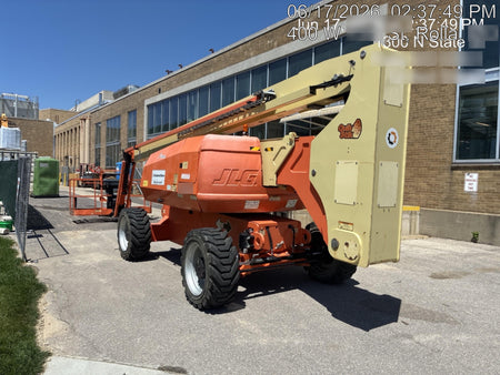 2019 JLG 800AJ