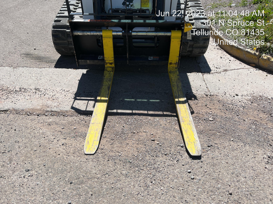 2022 DIGGA 48" Pallet Forks - Digga