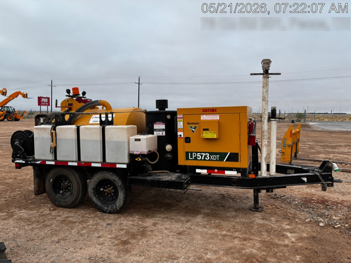 2023 VAC-TRON LP573XDT
