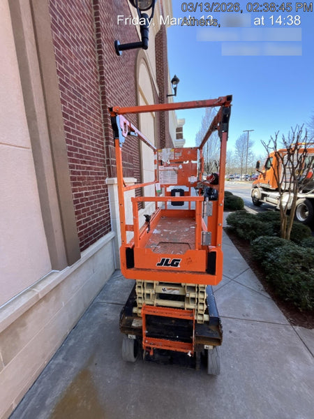 2022 JLG ES1932