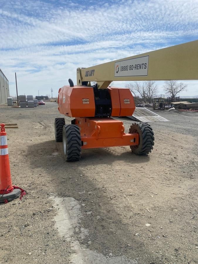 2019 JLG 860SJ