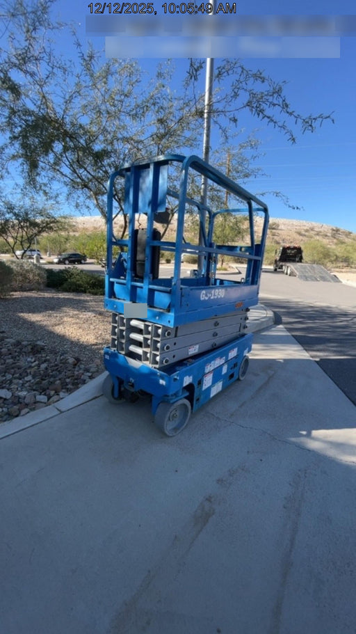 2019 Genie GS-1930 Half Height Swing Gate, 800W Inverter