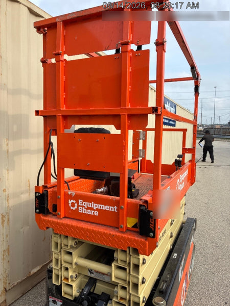 2022 JLG ES1932