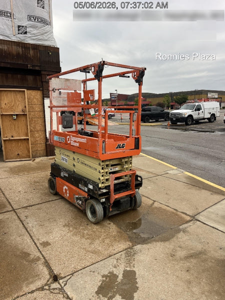 2022 JLG ES1932