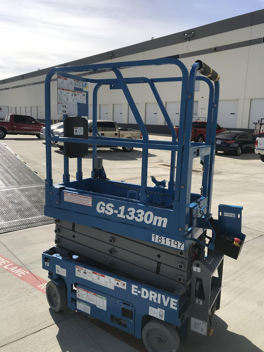 2021 GENIE GS-1330m