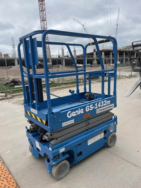 2022 GENIE GS-1432