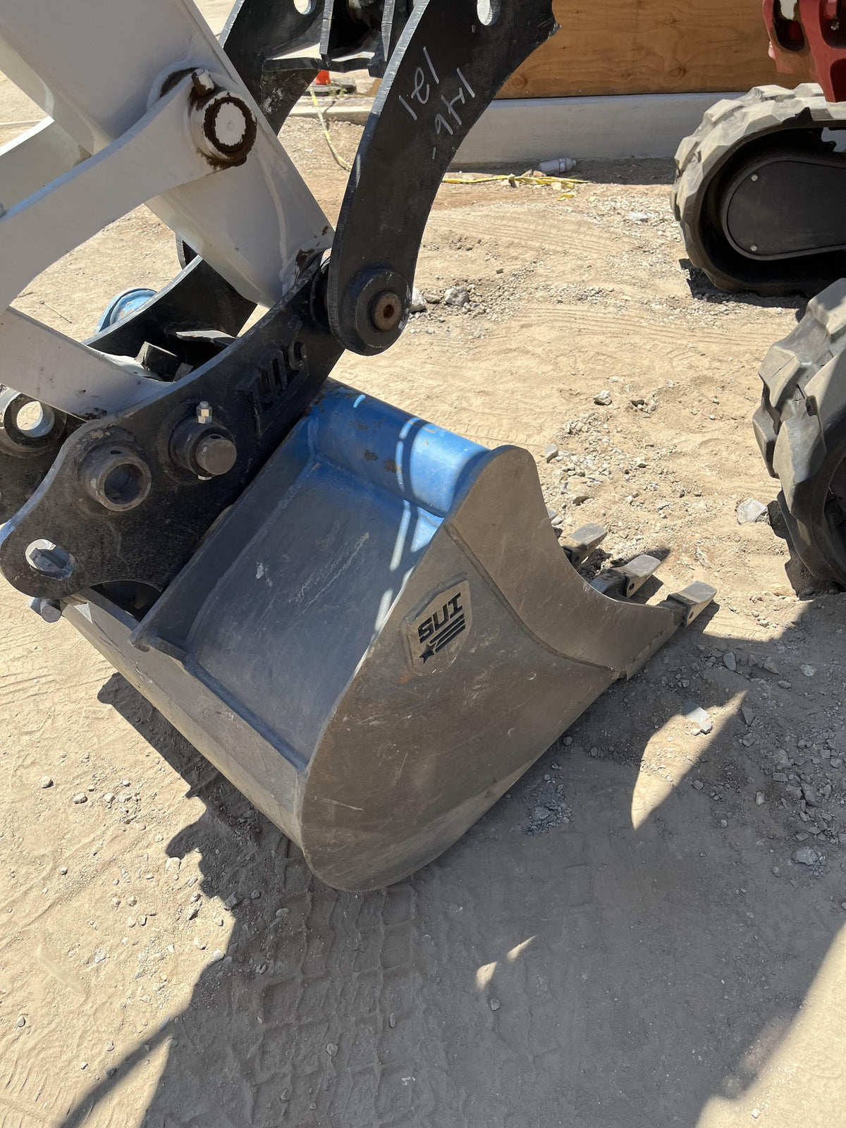 2023 STEEL UNLIMITED 36" Ditching bucket Mini Ex - Steel Unlimited