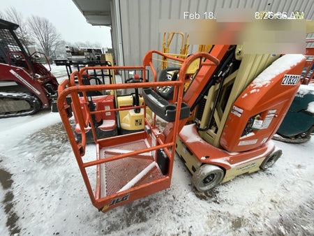2022 JLG 26E