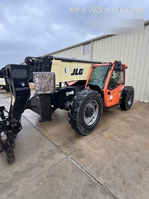 2019 JLG 1255 JLG 1255 T4F w/Full Cab, HVAC, Solid Tires, Work Lights/Beacon, 60" Carriage/Forks