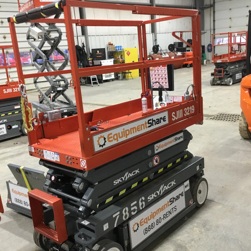 2018 Skyjack SJIII-3219 Skyjack SJIII3219 Scissor Lift w/Trojan Batteries