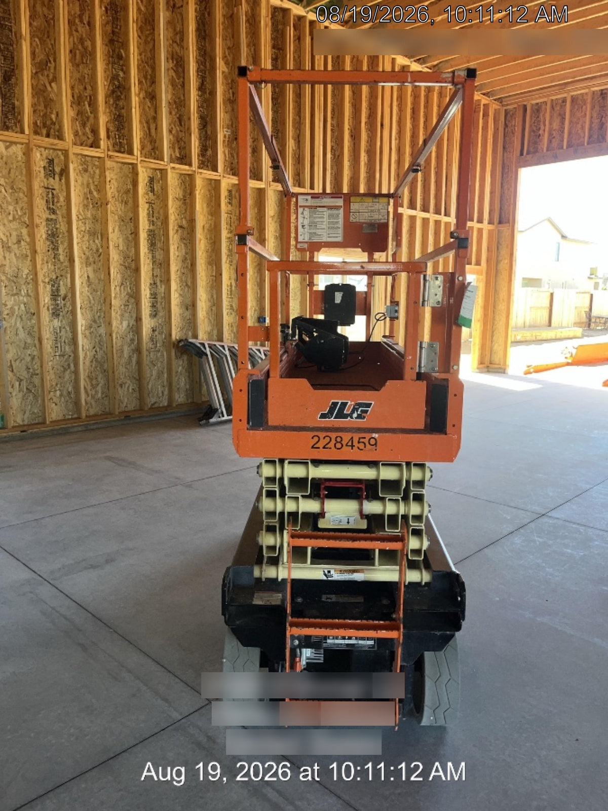 2022 JLG ES2632