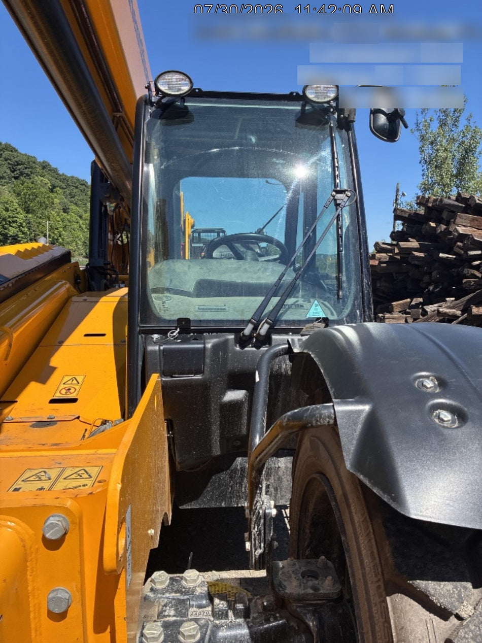 2025 JCB 512-56