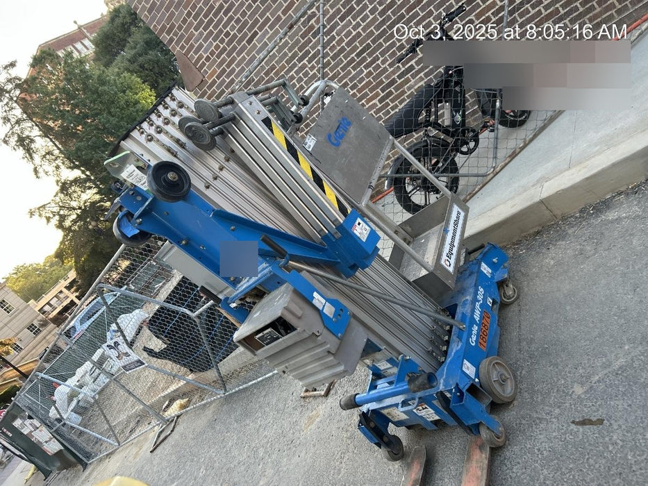 2021 GENIE AWP-30S DC