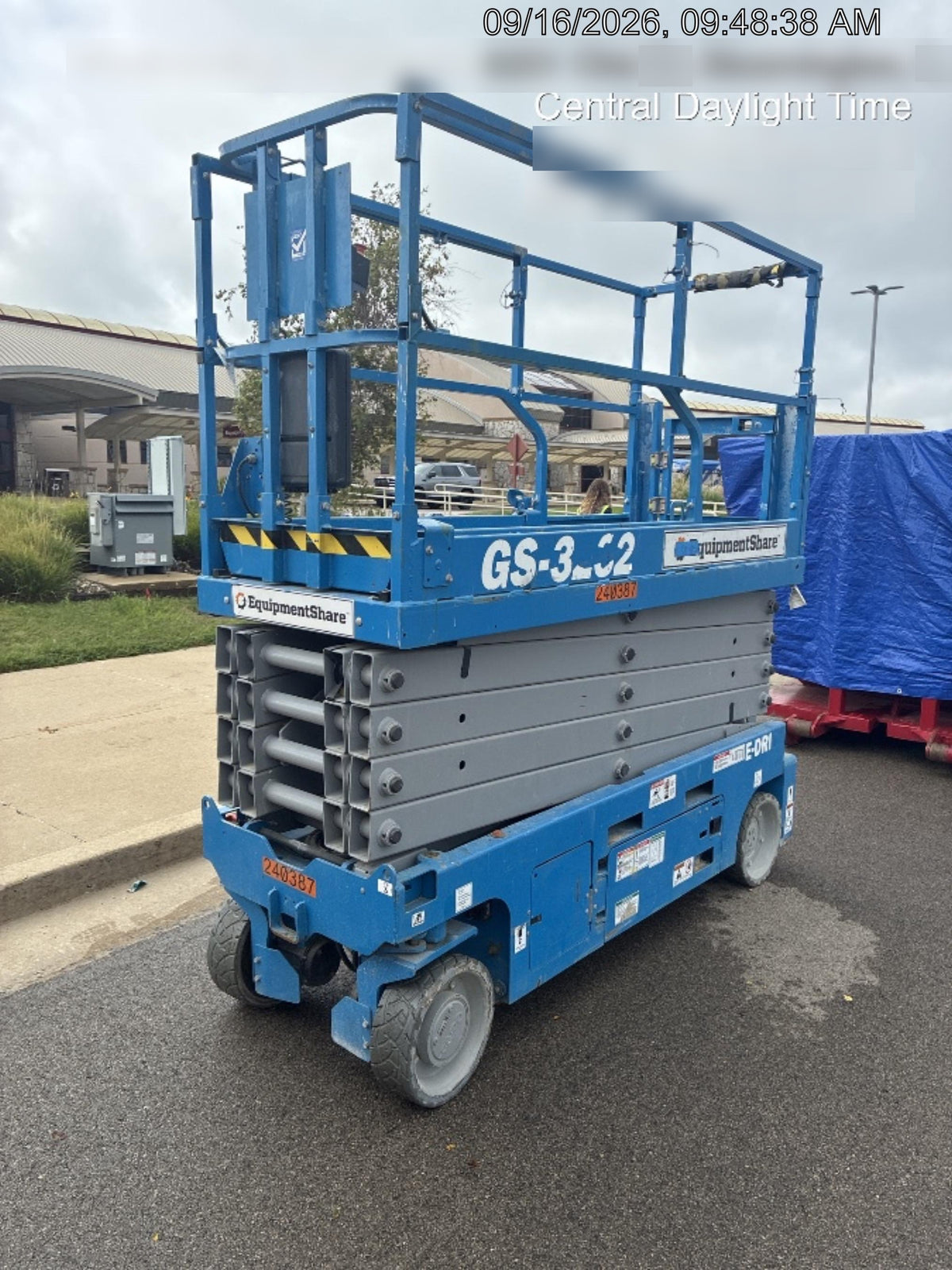 2022 GENIE GS-3232