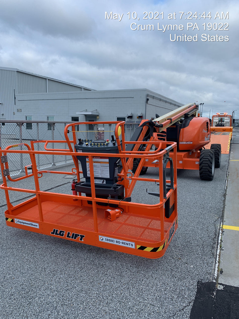 2021 JLG 600AJ