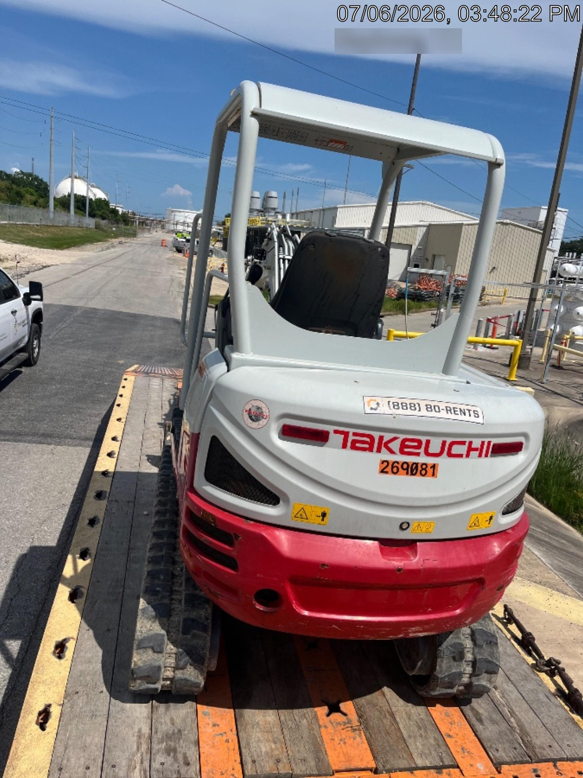 2022 TAKEUCHI TB235-2R