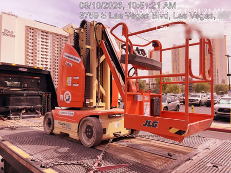 2022 JLG 26E