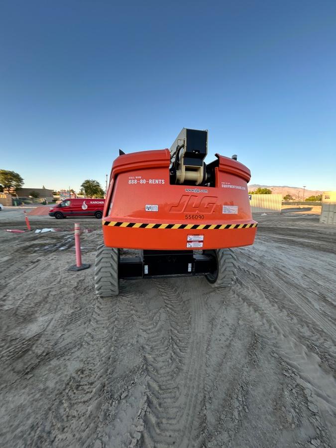 2025 JLG 660SJ