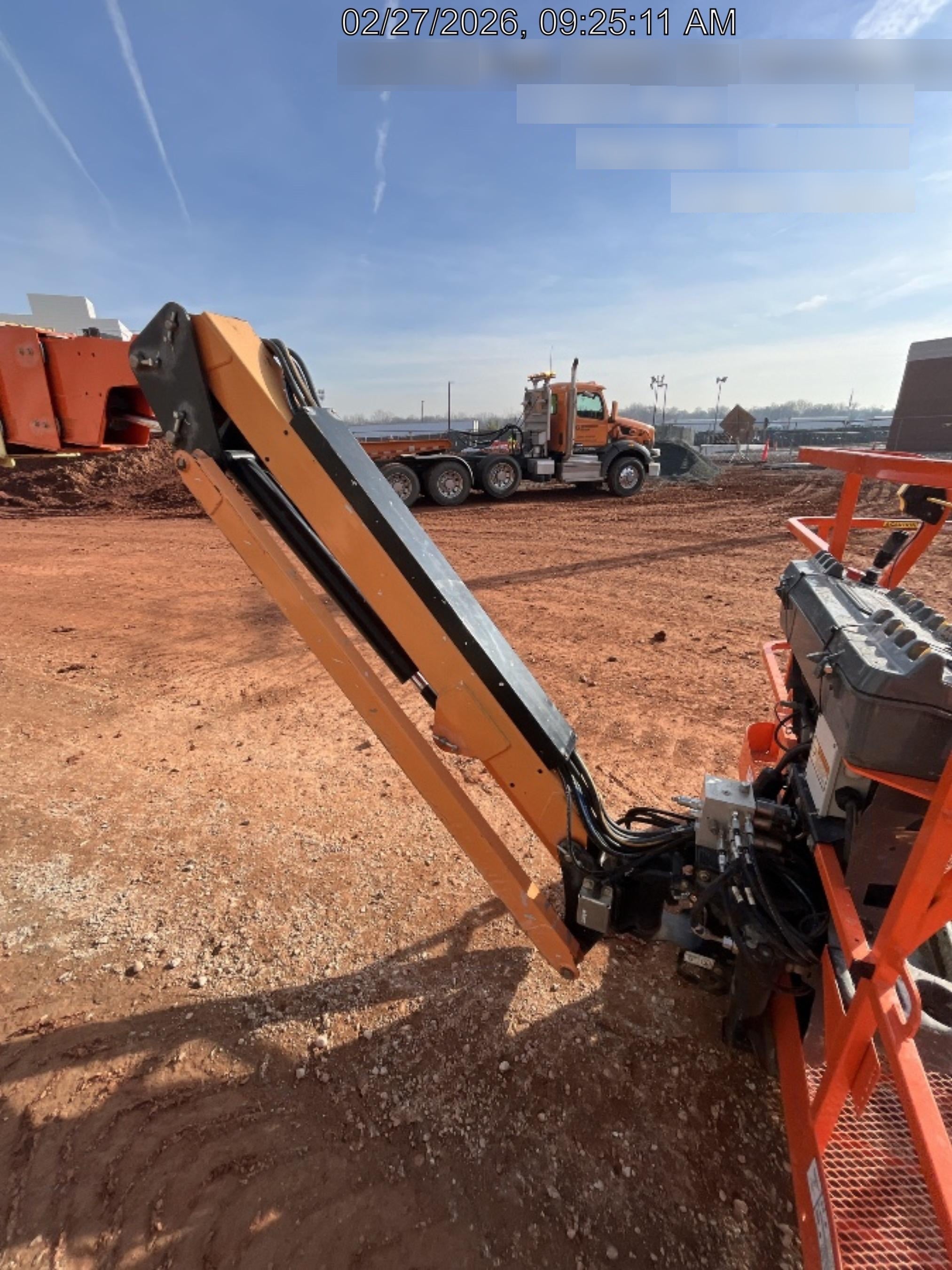 2022 JLG 860SJ