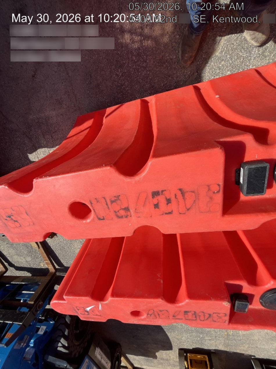 2023 HOUSTON BARRICADE WFB42
