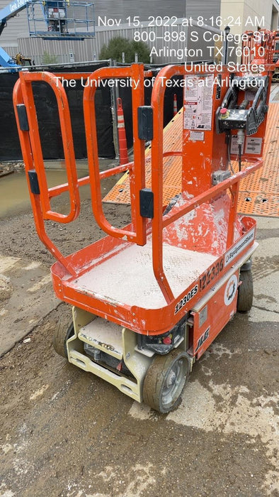 2021 JLG 1230ES