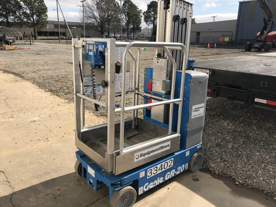 2019 GENIE GR-20