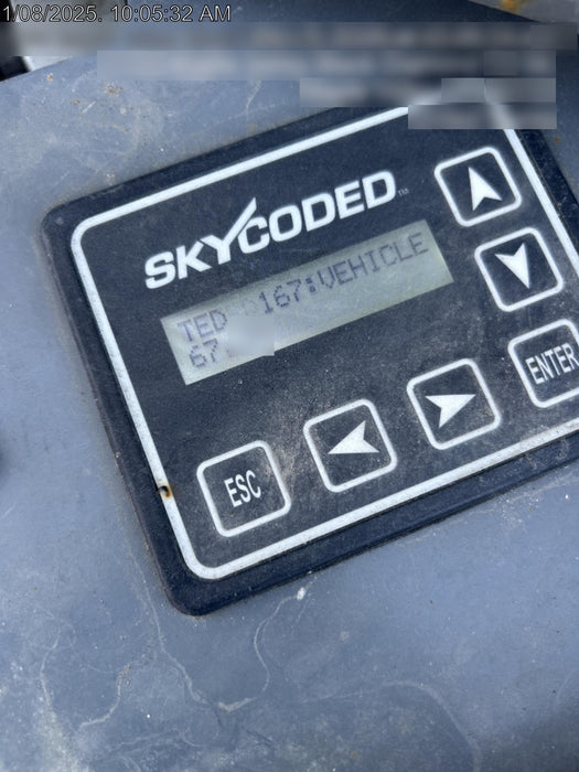 2020 Skyjack SJIII-3219 Solid NM Tires, Half height spring hinged entry gate, Dual Beacons, 800W Inverter